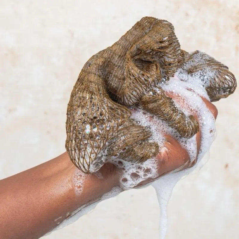 𝐀𝐟𝐫𝐢𝐜𝐚𝐧 𝐄𝐱𝐟𝐨𝐥𝐢𝐚𝐭𝐢𝐧𝐠 𝐍𝐞𝐭 𝐒𝐩𝐨𝐧𝐠𝐞